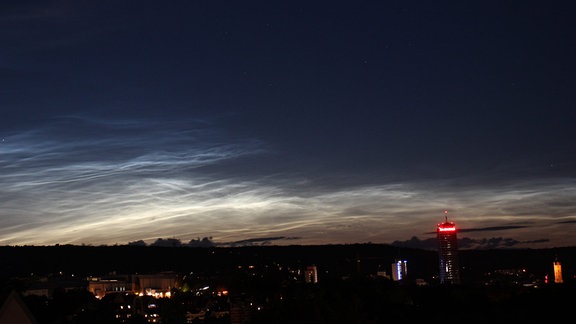 Leuchtende Nachtwolken über Jena